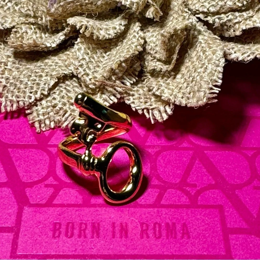 Uno de 50 “Now you See” Ring